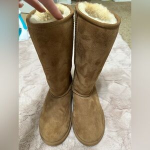 UGG Brown Sheepskin Boots